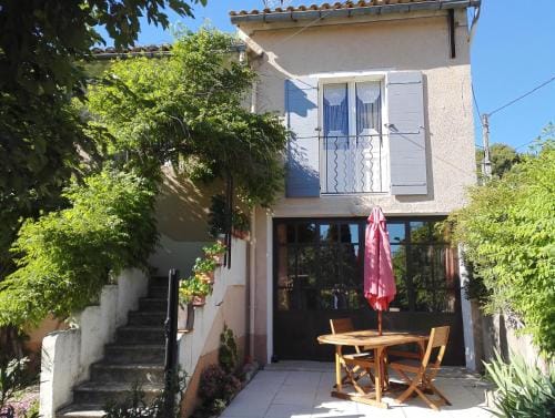 Chambres d'Hotes La Chrysalide Hotel in Carpentras