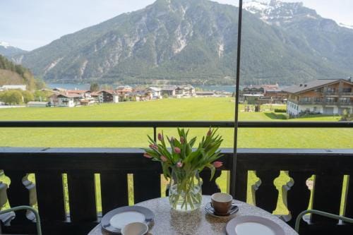 Haus Leithner - Suiten & Apartments Hotel in Tyrol