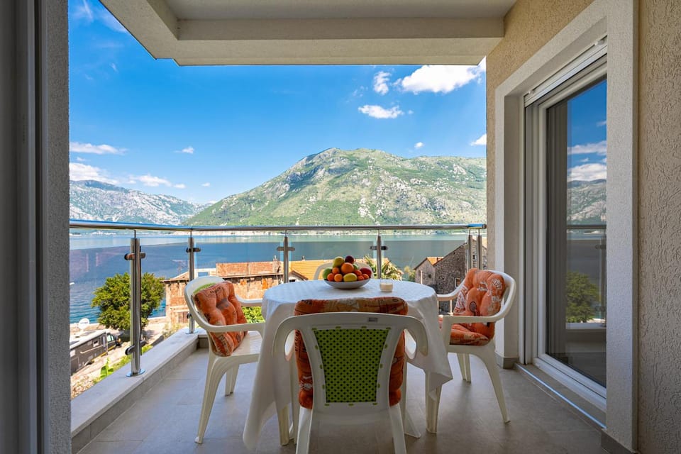 Hera Apartments Hotel in Kotor Municipality
