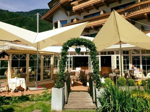 Hotel Magdalena im Zillertal - Urlaub mit Hund Hotel in Uderns