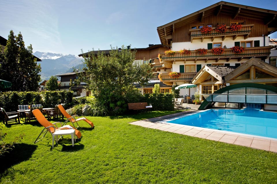 Hotel in the HEART of the Alps Hotel in Salzburgerland