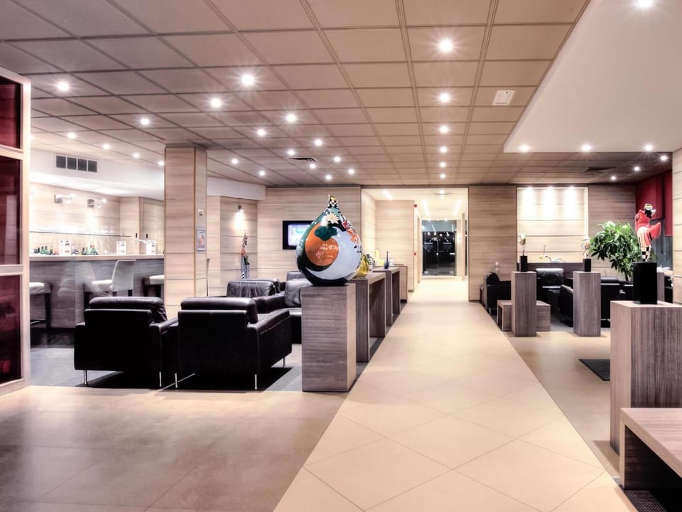 Hotel & Aparthotel Casteau Resort Mons Soignies Hotel in Hauts-de-France
