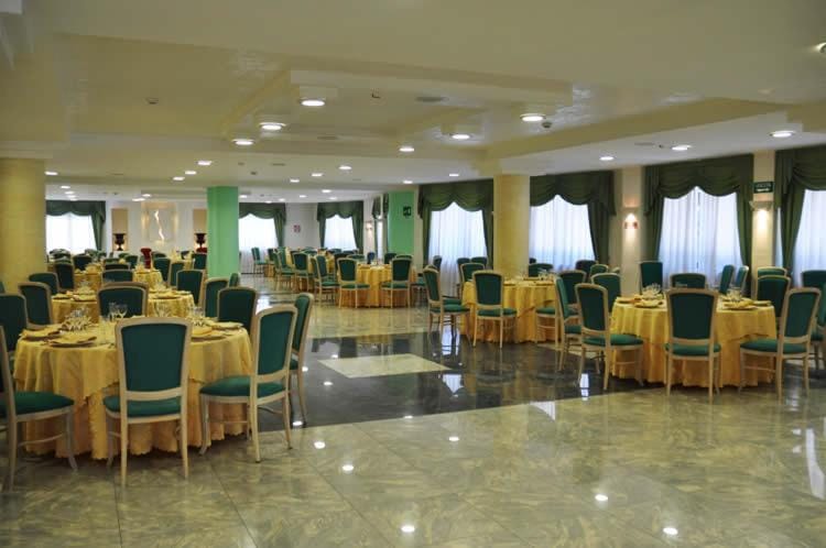 Hotel Holiday Hotel in Province of Foggia