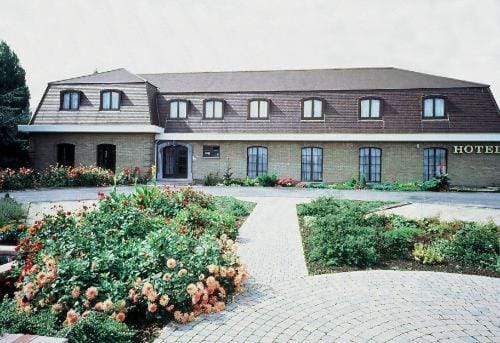 Hotel Asian Empire Hotel in Flanders