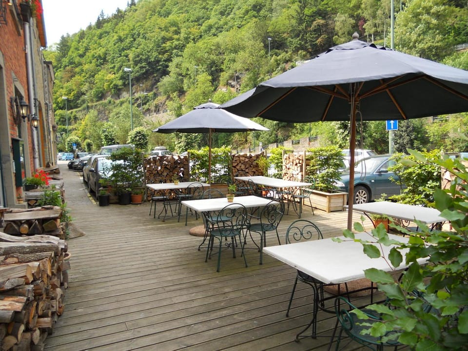 Hotel Beau Rivage and Restaurant Koulic Hotel in Wallonia, Belgium