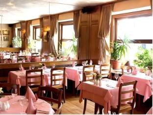 Logis Hotel Du Midi Hotel in Wallonia, Belgium