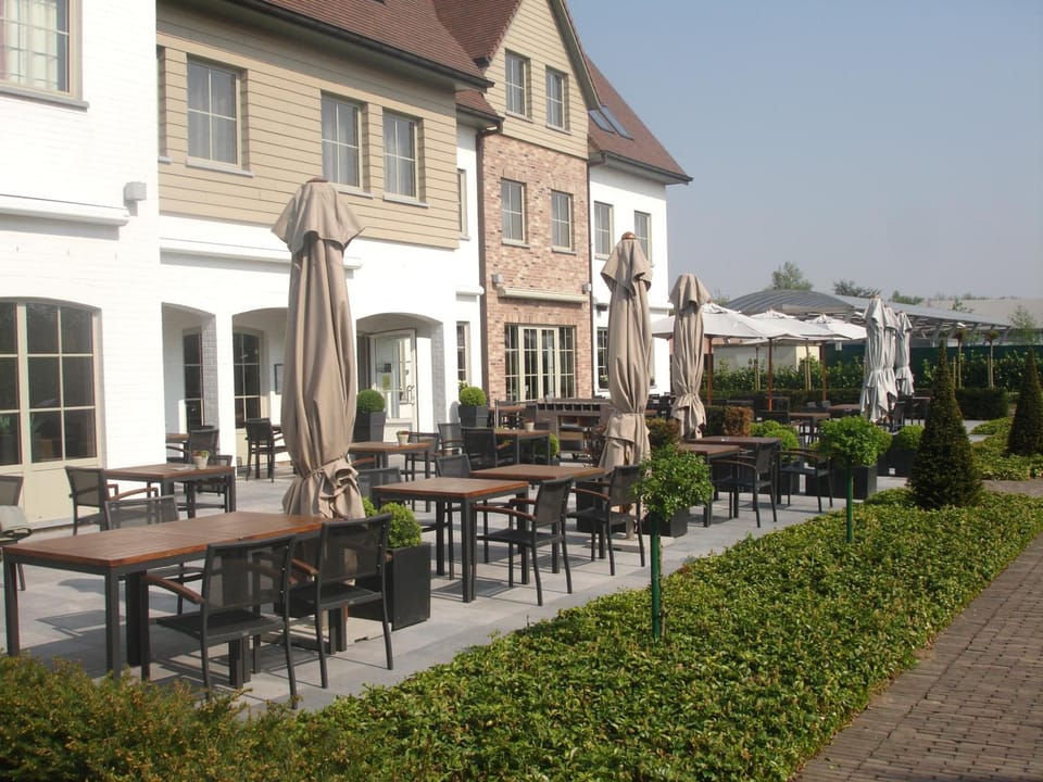 Biznis Hotel Hotel in Flanders
