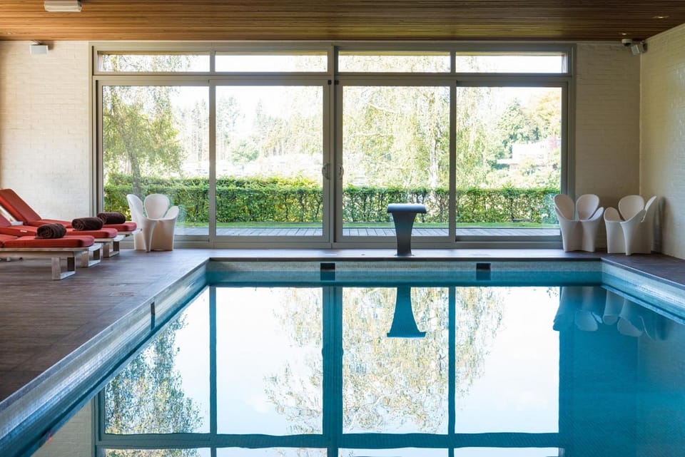 Hotel des Bains & Wellness Hotel in Wallonia, Belgium