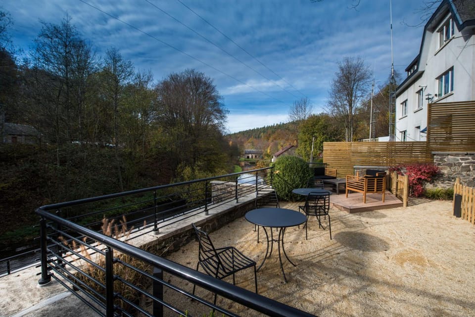 Hotel Val de Poix- Logis Hotel Restaurant Hotel in Wallonia, Belgium