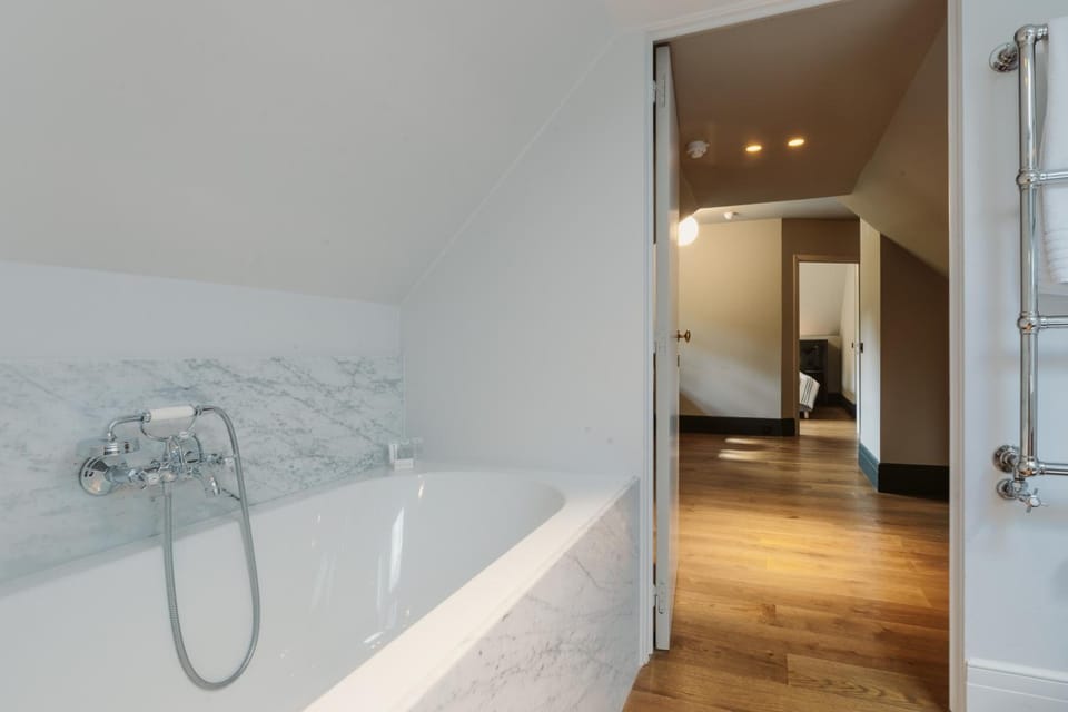 Auberge du Pecheur Hotel in Ghent