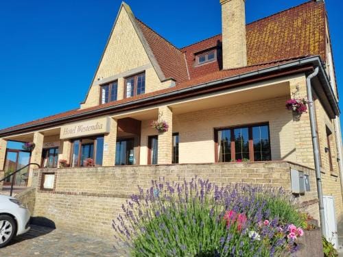 Hotel Westendia and Free Parking Top Breakfast Hotel in Middelkerke