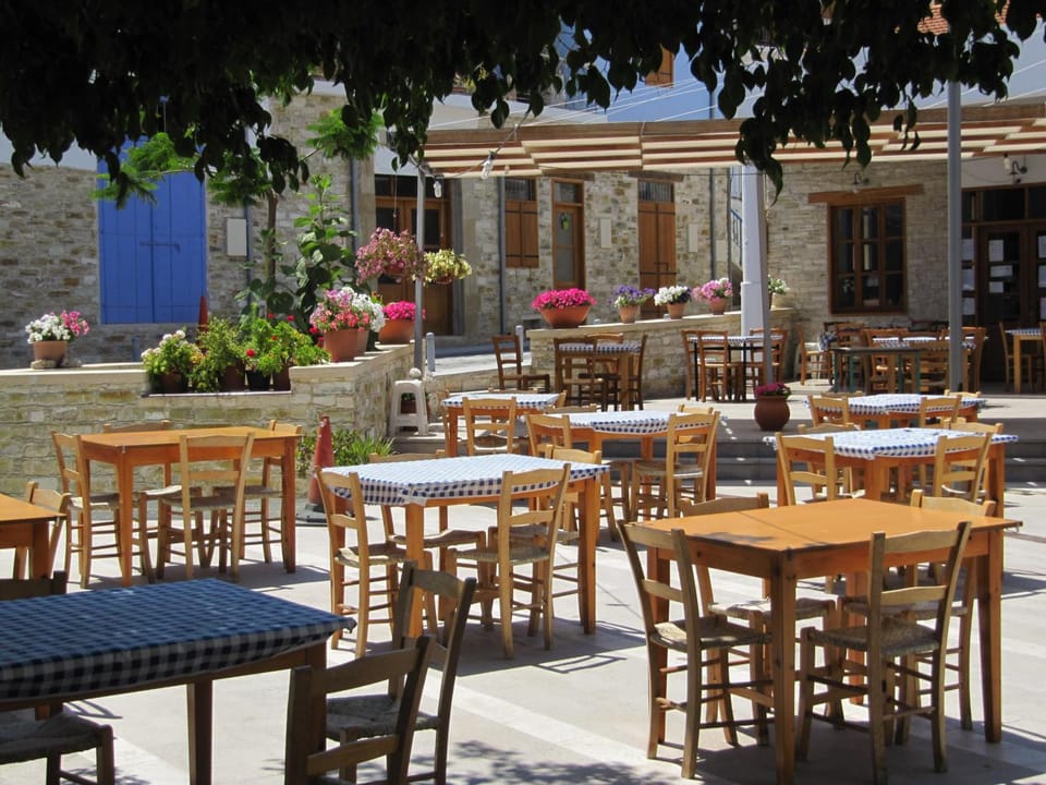 Stratos ArtDeco House Inn in Larnaca District