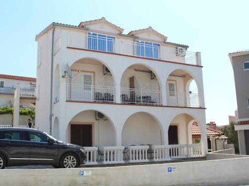 Apartment Joso Hotel in Šibenik-Knin County, Croatia