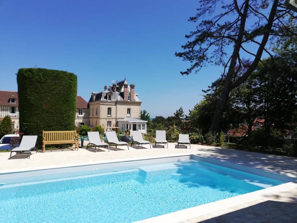 Les Villas d'Arromanches, Teritoria Hotel in Normandy