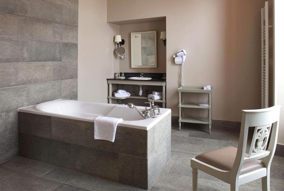 Chateau d'Augerville Golf & Spa Resort - TemptingPlaces Collection Hotel in Île-de-France