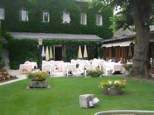 Le Beaugency Hotel in Centre-Val de Loire