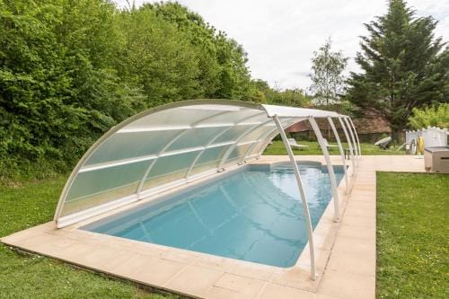 Auberge Du Cheval Blanc Hotel in Centre-Val de Loire