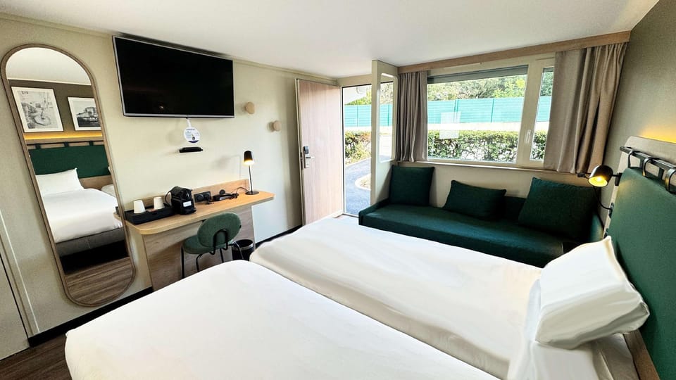 Guestroom