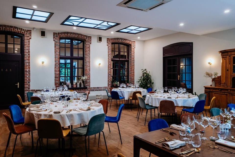 Logis - Hostellerie Saint-Louis & Restaurant Pauze Hotel in Hauts-de-France