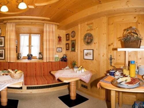 Gastehaus Zum Wurm Hotel in Salzburgerland
