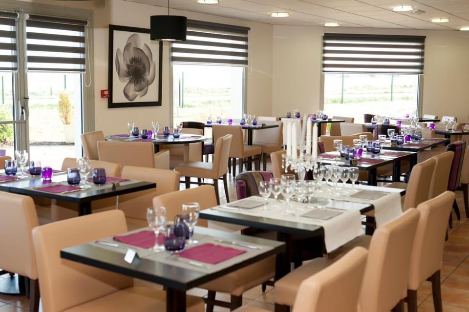 CIT'HOTEL Armony Hotel Hotel in Normandy