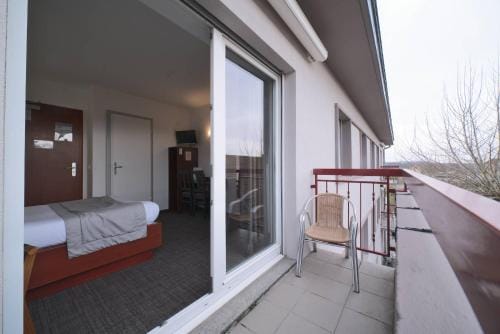Logis Hotel & Restaurant Au Lion d'Or Hotel in Switzerland