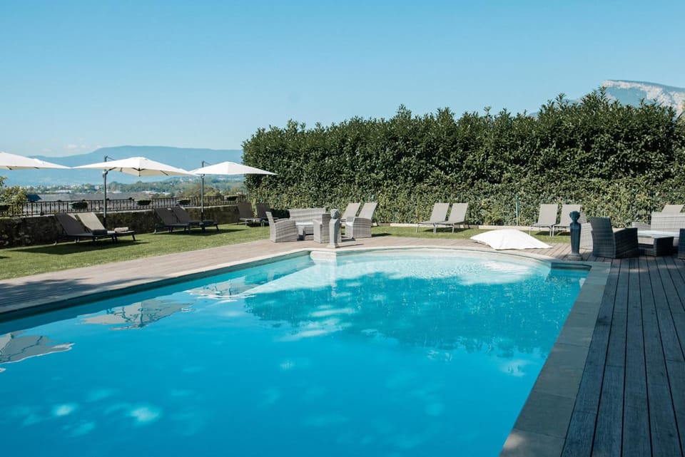 Chateau des Comtes de Challes Hotel in Auvergne-Rhône-Alpes