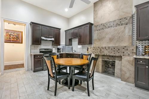 Stylish 4BR condo in Downtown by Hosteeva Hotel in Warehouse District