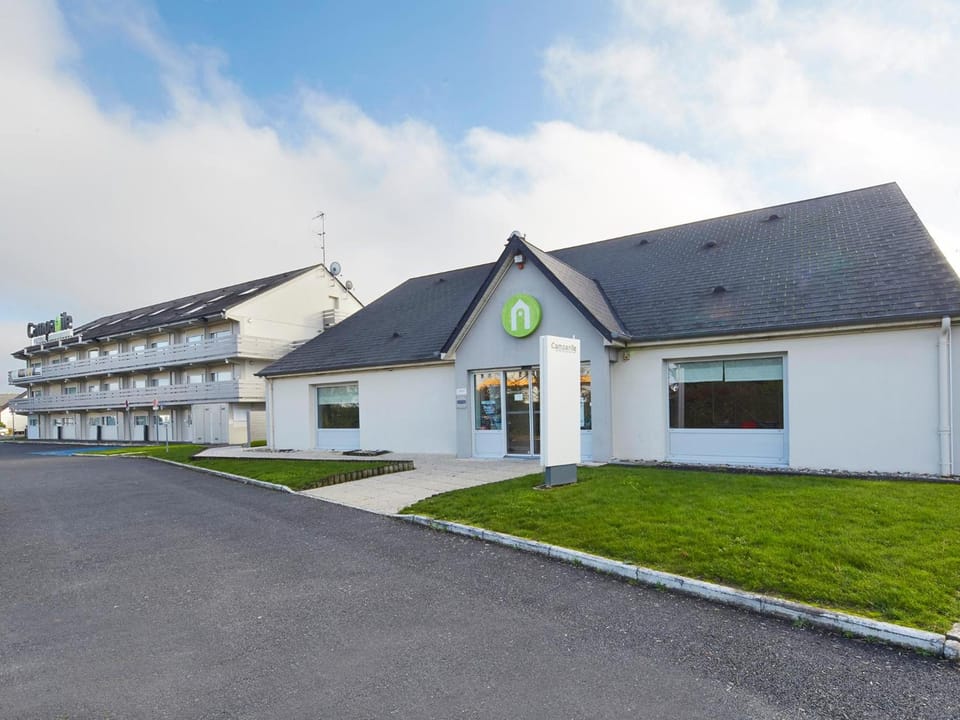 Campanile Tours Sud - Chambray-Les-Tours Hotel in Centre-Val de Loire