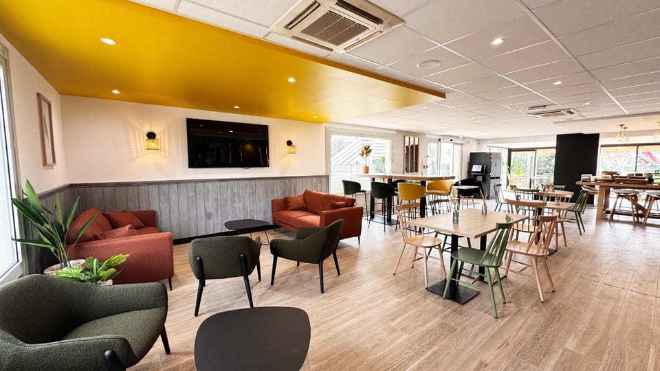 Campanile Tours Sud - Chambray-Les-Tours Hotel in Centre-Val de Loire