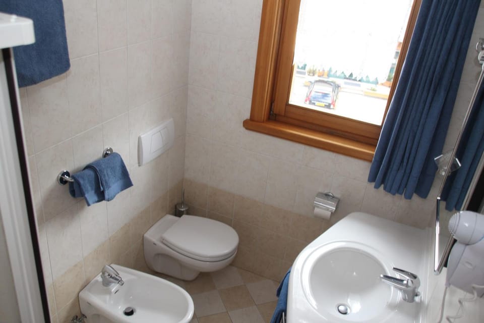 Albergo Caravasc Hotel in Canton of Grisons