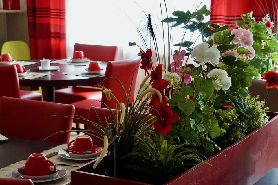 Logis Hotel Restaurant Clair Cottage, Chisseaux - Chenonceaux Hotel in Centre-Val de Loire