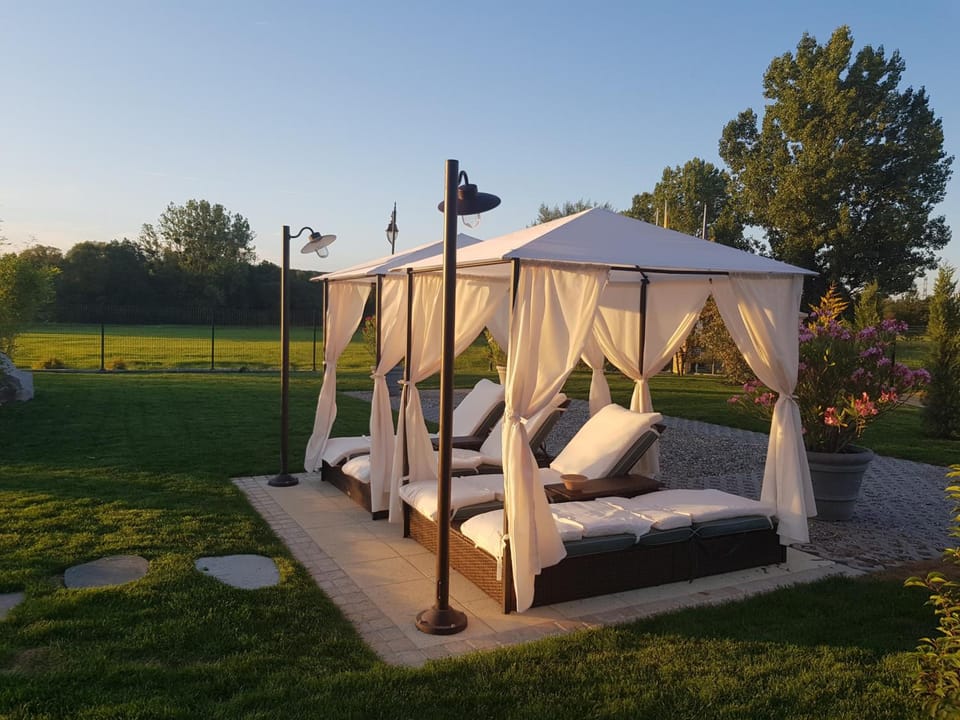Demeures & Chateaux Domaine de la Grange de Conde Hotel in Saarland, 66, Germany
