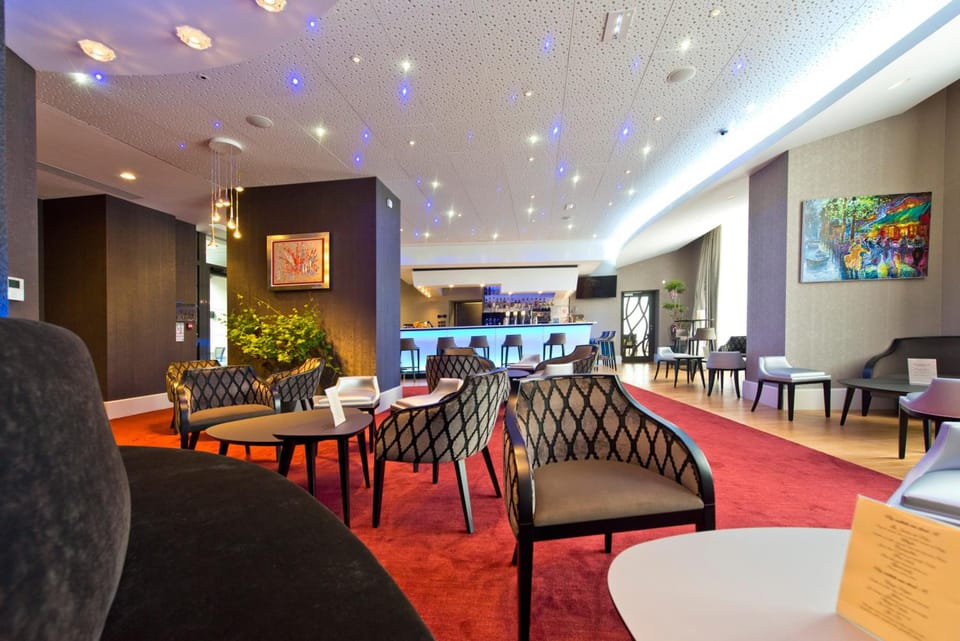Bar/lounge