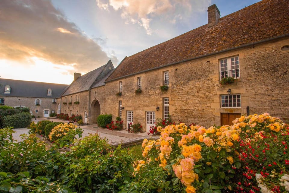 Ferme de la Ranconniere - Hotel & Restaurant Hotel in Normandy