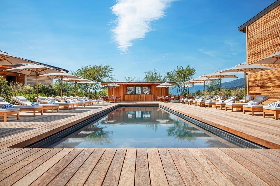 Jiva Hill Resort - Geneve Hotel in Canton of Geneva
