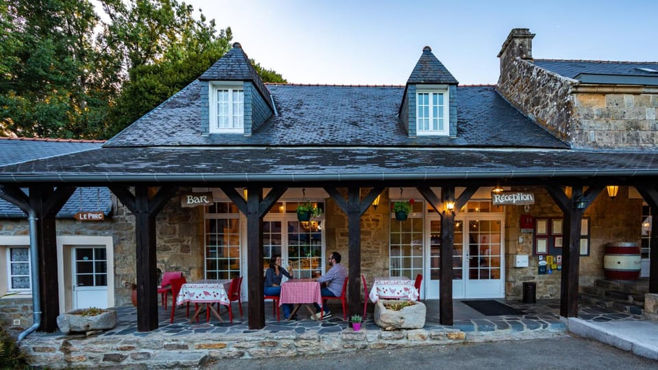 Logis- Auberge De Kerveoc'h Hotel in Douarnenez