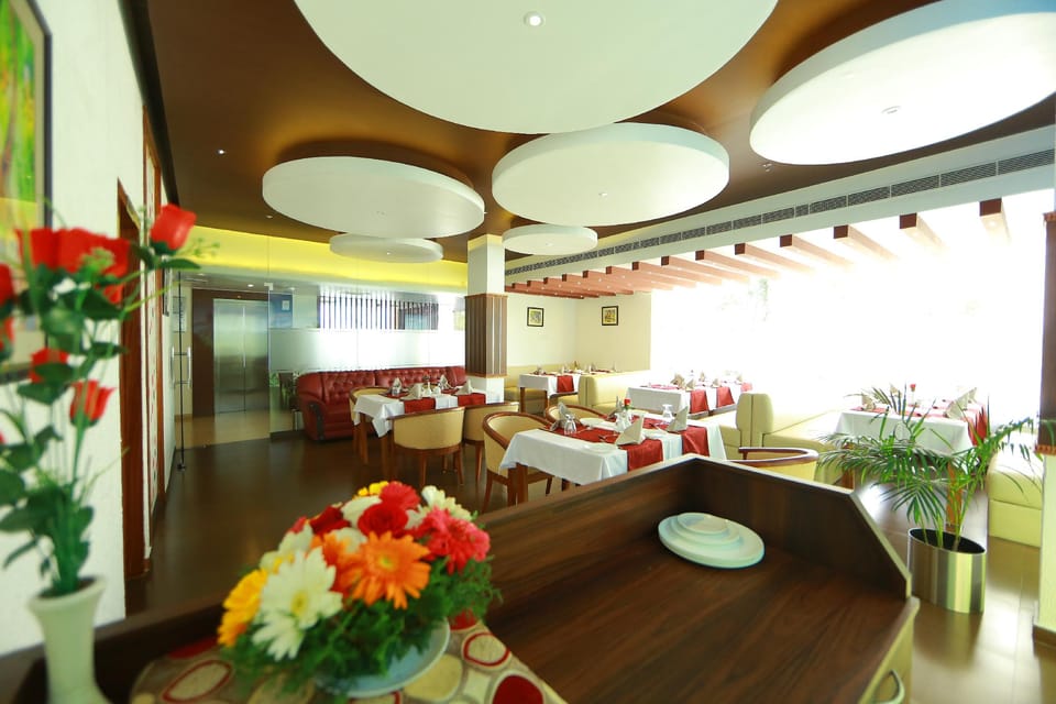 Hotel Park Regency Hotel in Kerala