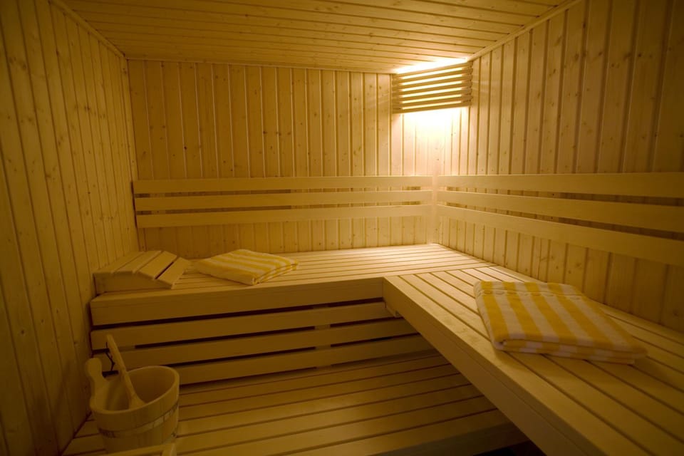 Hotel La Riviere Hotel in Auvergne-Rhône-Alpes
