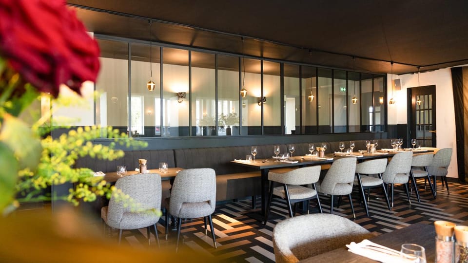 Logis hotel Restaurant Le Faisan Dore Hotel in Normandy