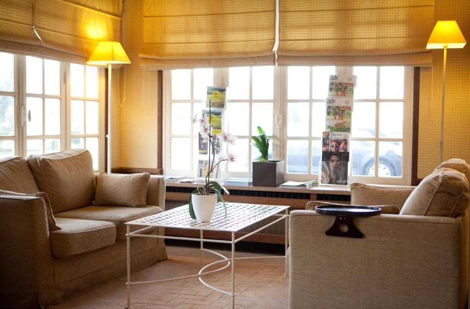 Logis hotel Restaurant Le Faisan Dore Hotel in Normandy