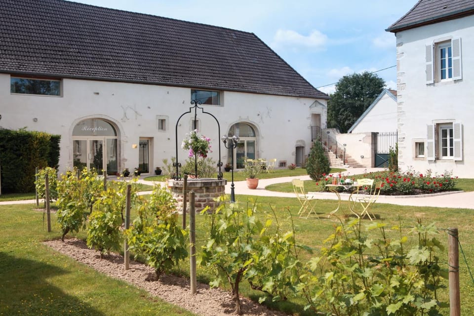 Hotel l'Oree Des Vignes Hotel in Bourgogne-Franche-Comté