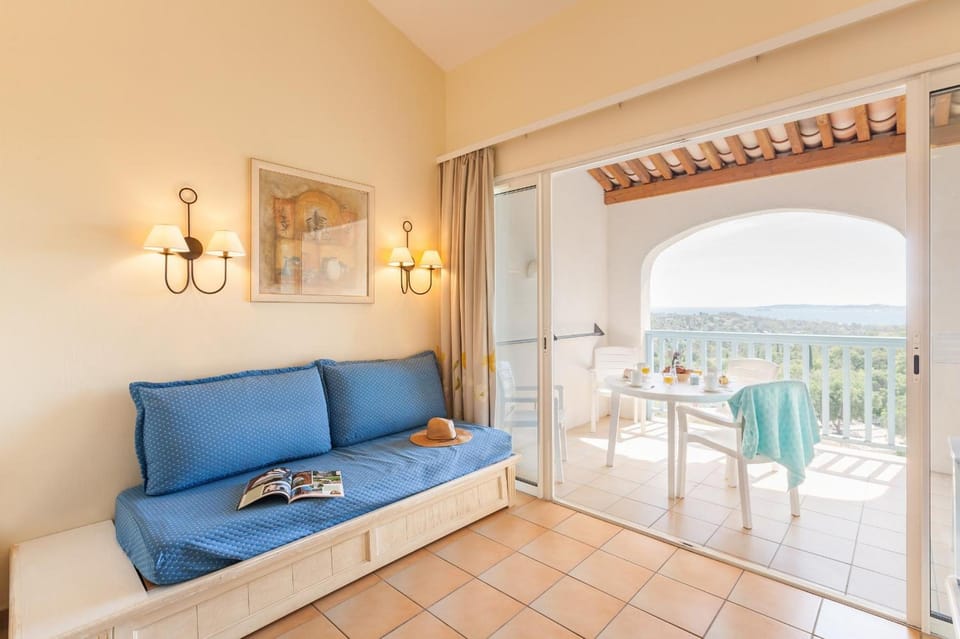 Residence Pierre & Vacances Les Restanques du Golfe de Saint-Tropez Hotel in Grimaud