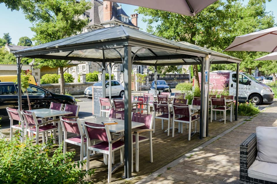 Logis Le Saint Hubert Hotel in Wallonia, Belgium