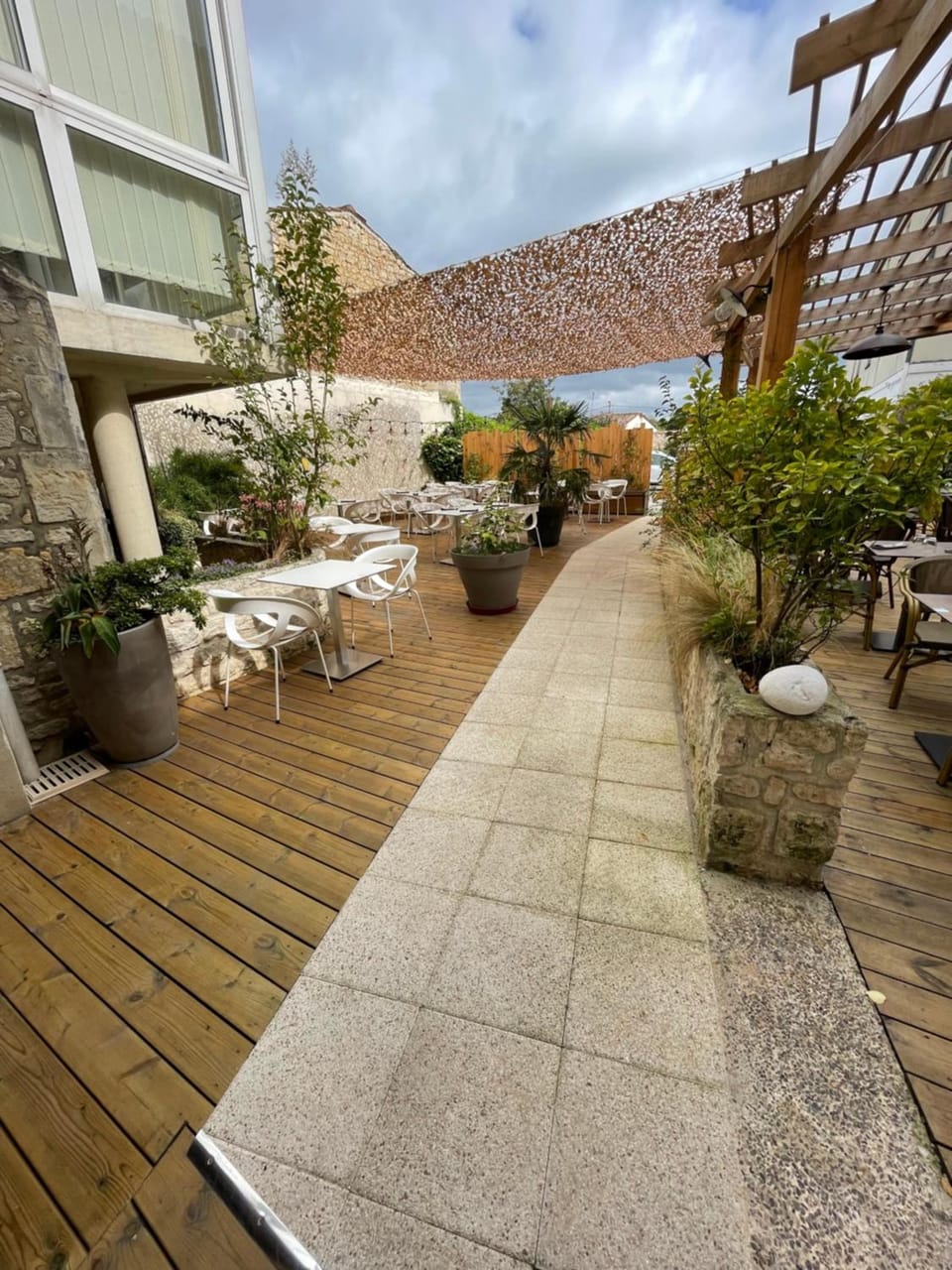 Hotel Restaurant de l'Ecu Hotel in Jonzac