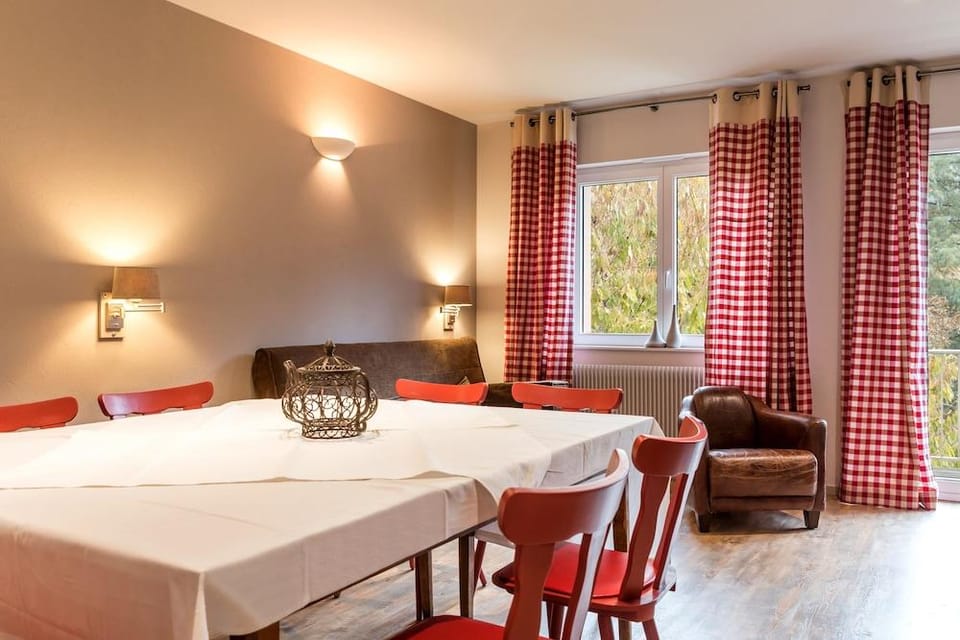 Hotel Les Remparts Hotel in Grand Est