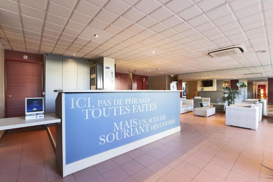 Kyriad Toulon - Hyeres - La Garde Hotel in French Riviera