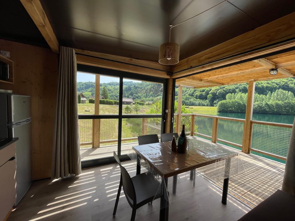 Lac des Graves Hotel in Auvergne-Rhône-Alpes