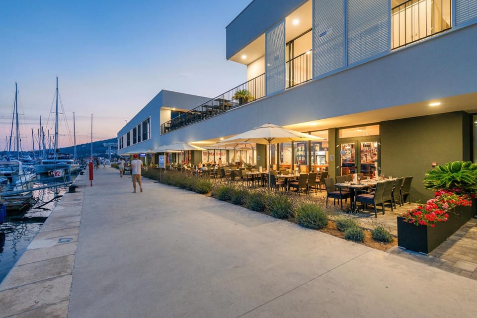 Marina Baotic Apartments Hotel in Trogir