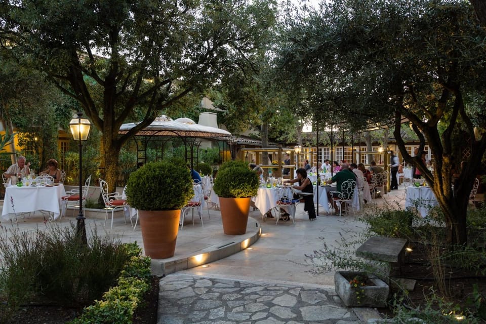 Auberge de Cassagne & Spa Hotel in Le Pontet
